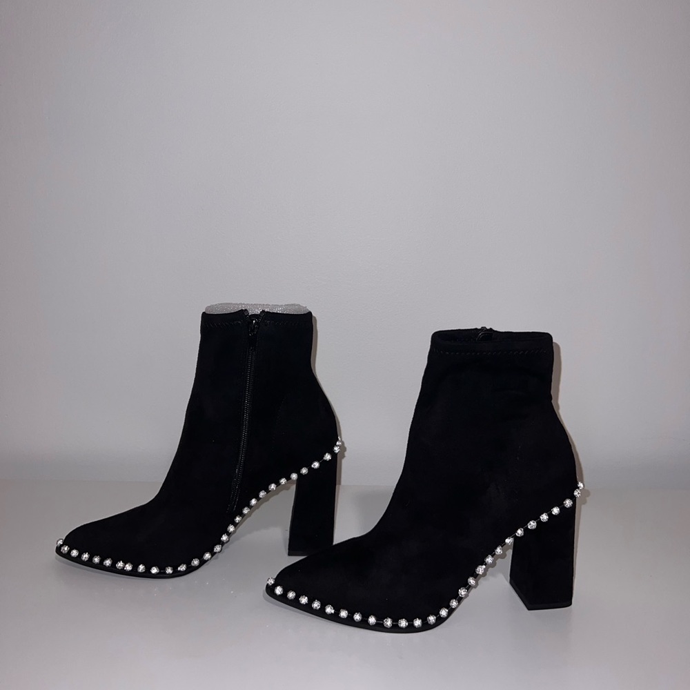 Steve Madden size 7 booties